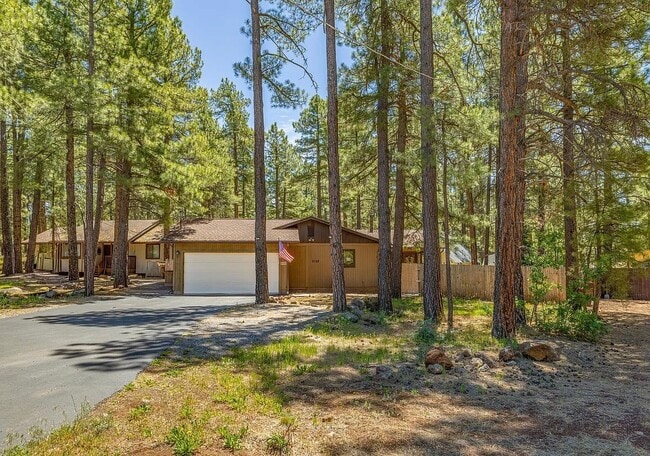 Building Photo - 3155 Toho Trail