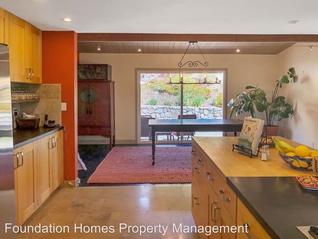 Building Photo - 3 br, 2 bath House - 81 Roque Moraes Dr.