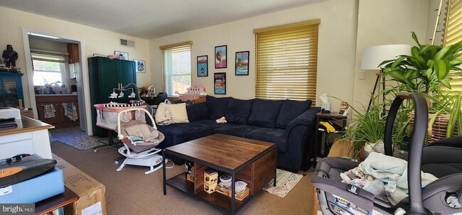 Photo - 5828 Biscayne Dr Townhome