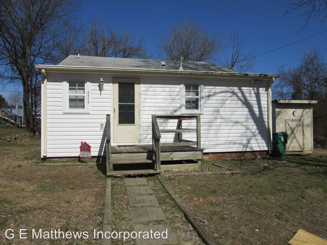 Primary Photo - 2 br, 1 bath House - 3225 Cox Road