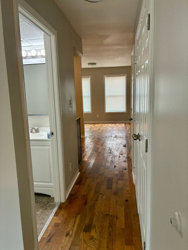 Foto del edificio - 2820-2824 Divinity