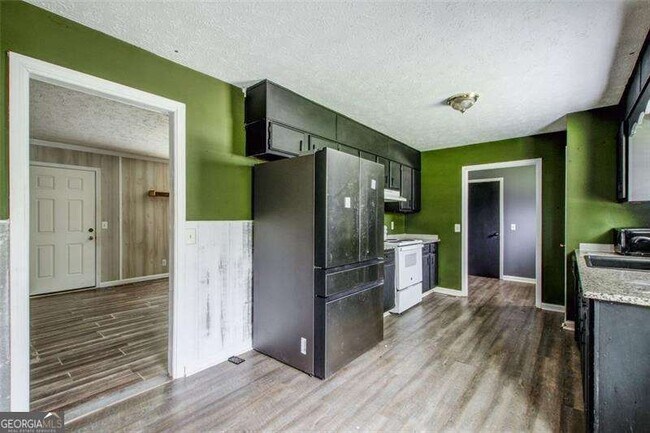 Foto del edificio - 2193 Kings Forest Dr SE