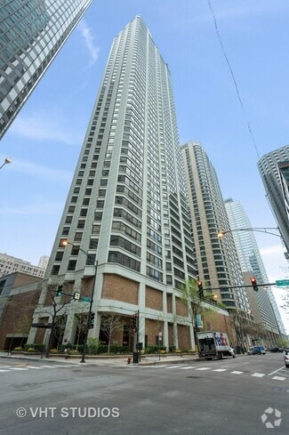 Building Photo - 400 E Ohio St