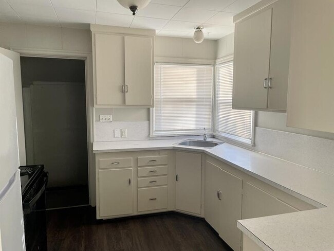 Foto del edificio - 1040 Spruce St NE