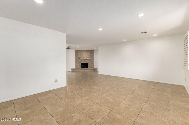 Foto del edificio - 6742 N 19th St