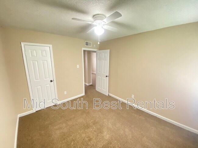 Building Photo - 5390 Beaverton Dr