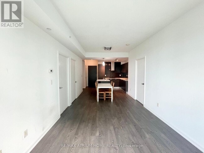 Building Photo - 9-2709 Bogert Ave