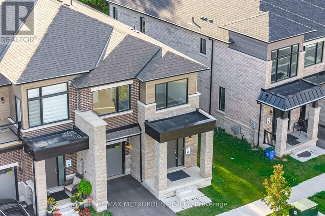 Building Photo - 1460 Rose Way