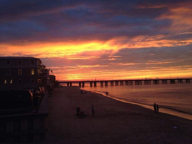 Foto del edificio - 4633 Lee Ave