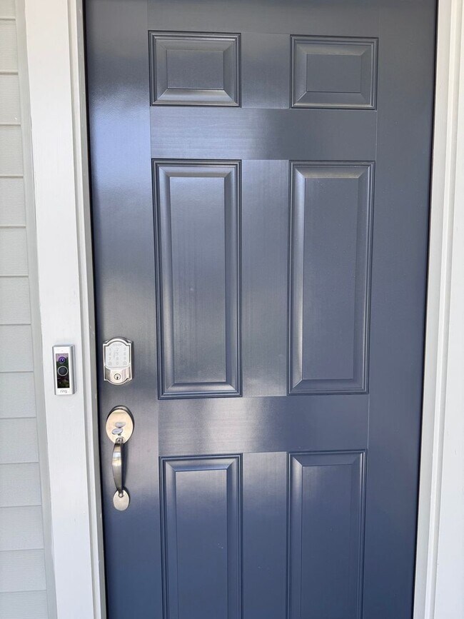 Foto del edificio - New 3BR Townhome in Smithfield for Rent