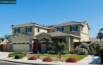 Building Photo - 908 Poppy Dr