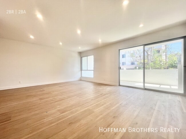 Foto del edificio - 11600 Rochester Ave