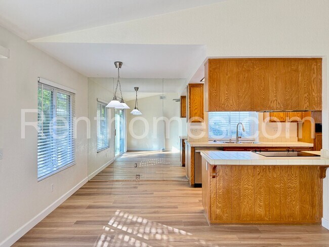 Foto del edificio - 10807 Woodstream Point