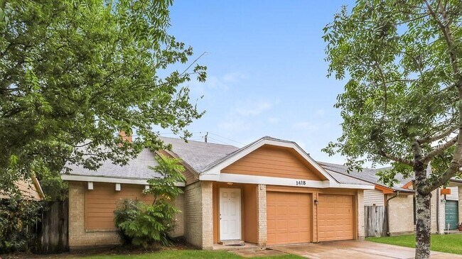 Foto del edificio - 1418 Hunters Park Dr