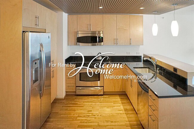 Foto del edificio - High-rise Montage - Extra Large 1 Bedroom ...