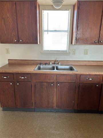 Building Photo - 1517 Coral Cut Off