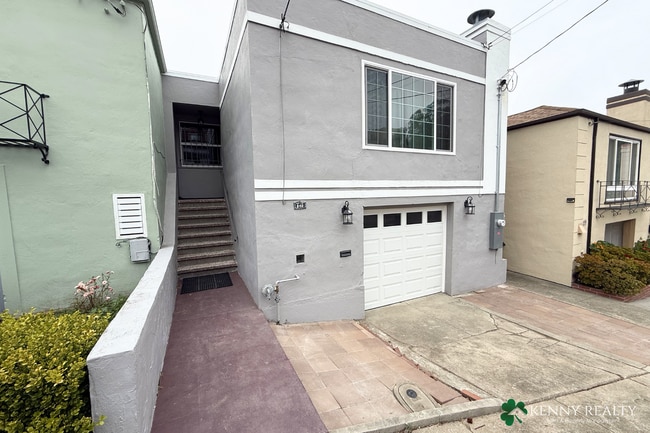 Photo - 840 Templeton Ave House