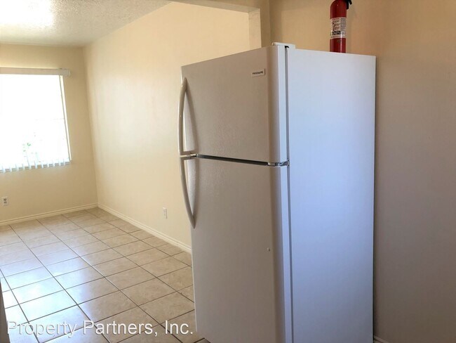 Building Photo - 536 Alcazar St SE