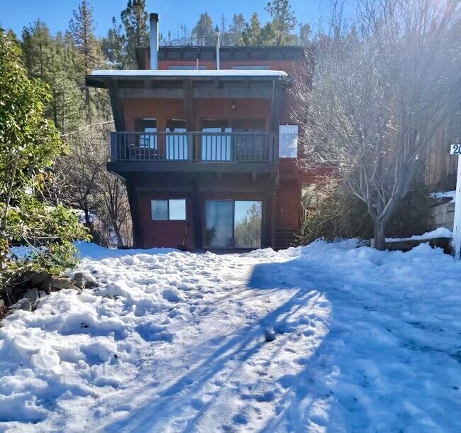 Building Photo - 2081 Mt Mahogany Rd
