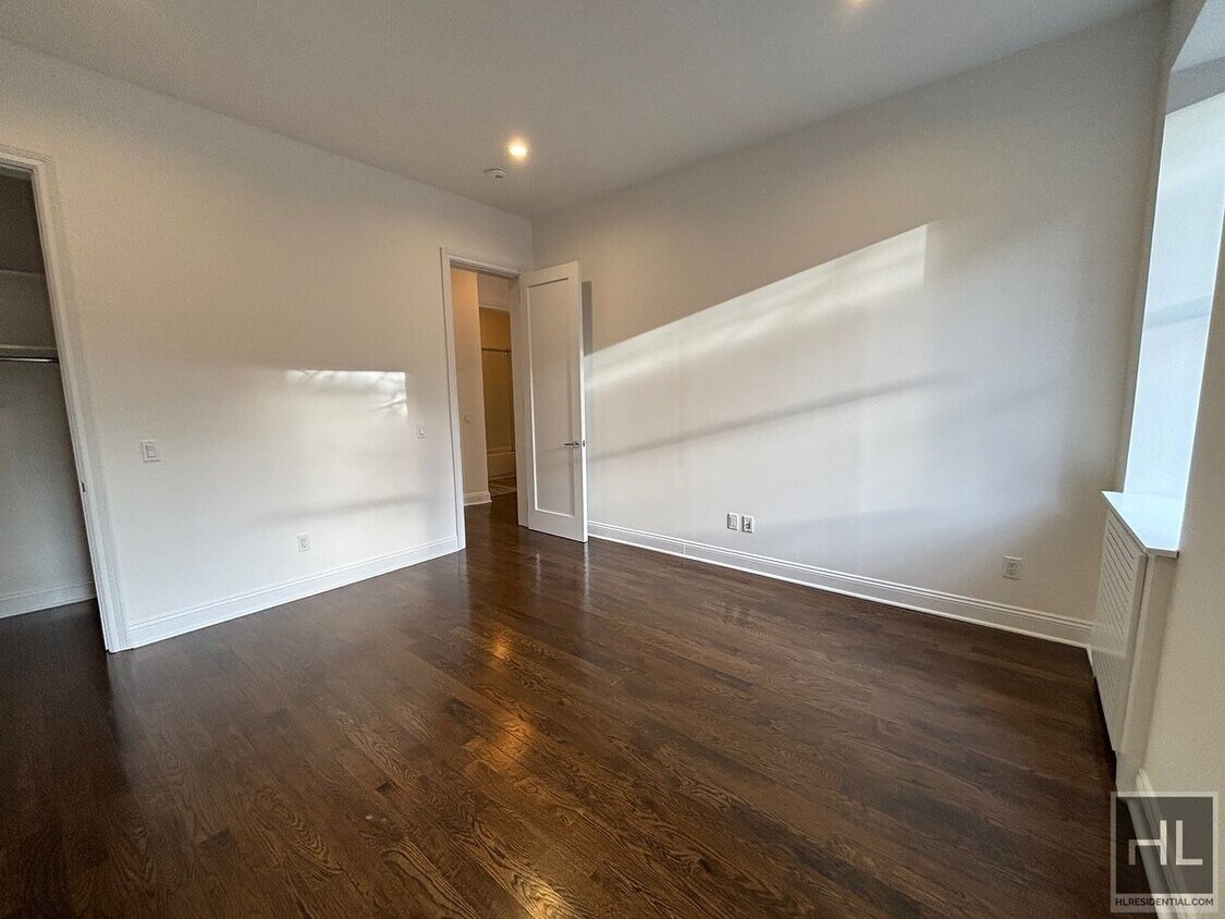 Foto del edificio - WEST 9 AVE