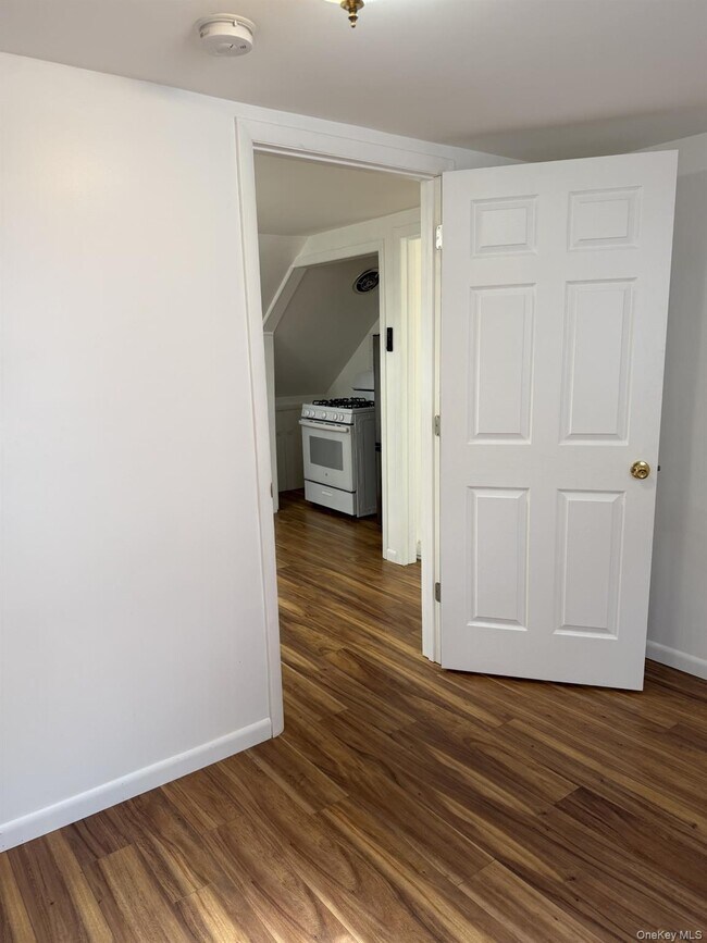 Foto del edificio - 13 Cedarwood Dr