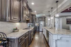 Foto del edificio - 6365 Bear Lake Rd