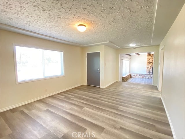 Foto del edificio - 24455 Eucalyptus Ave