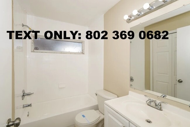 Foto del edificio - 1212 Blufield Ave