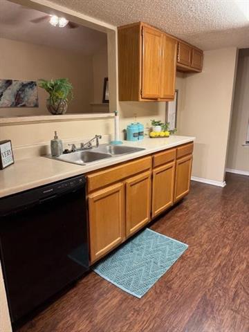 Foto del edificio - 4300 Hulen Cir E