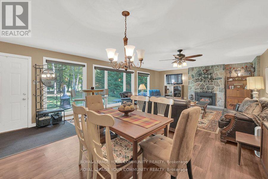 Photo principale - 70 39th St N