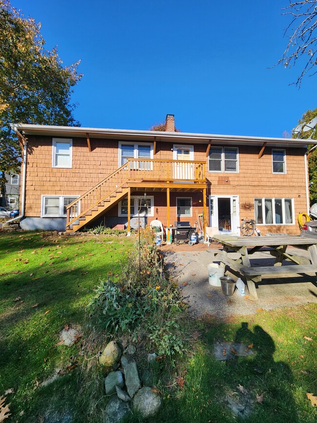 Exterior - 269 E Main St