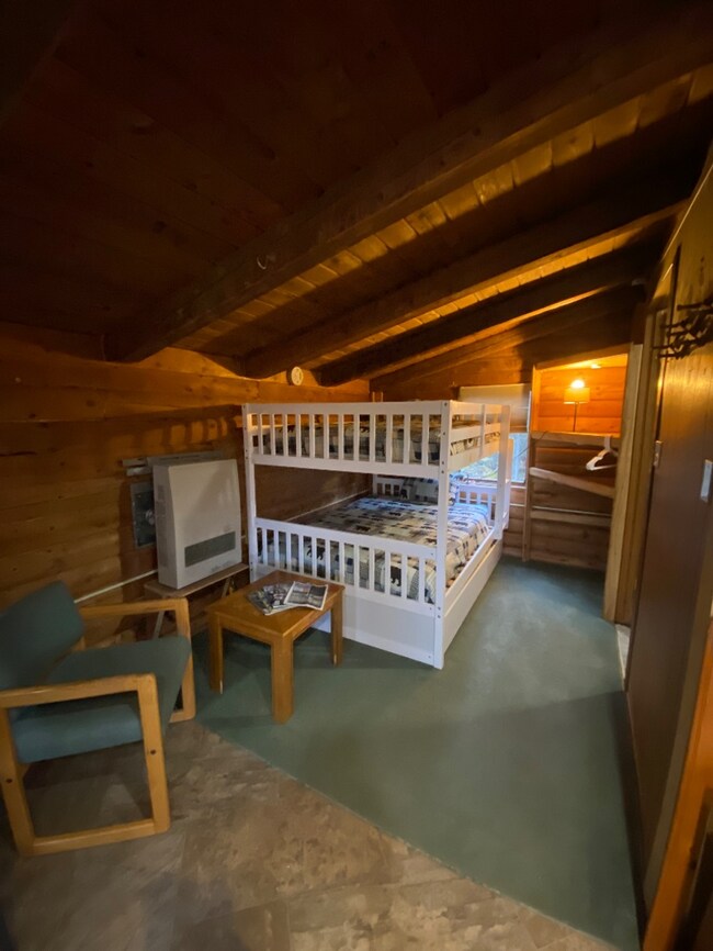 42725 Brenda Way Unit Cabin, Soldotna, AK 99669 Room for Rent in