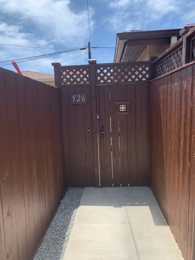 Foto principal - 524-526 Delaware Street