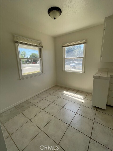 Building Photo - 24446 Myers Ave