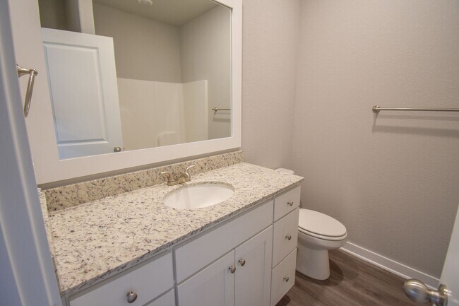 Foto del edificio - Beautiful 3 Bed 2 Bath Home in Farmington!