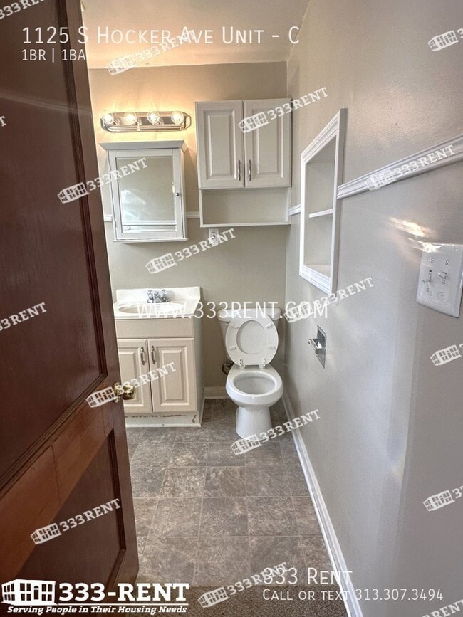 Foto del edificio - 1125 S Hocker Ave