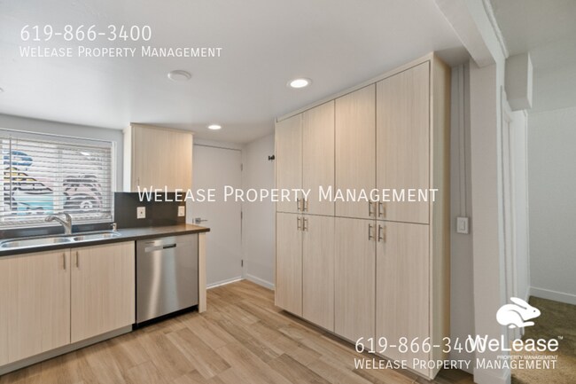 Foto del edificio - 2129 1/2 National Ave-
