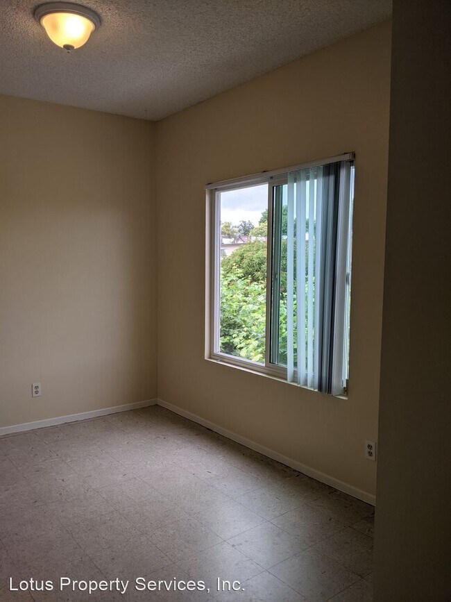 Foto del edificio - 2612-2616 Walnut Grove Ave