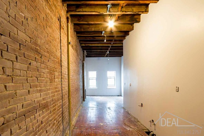 Building Photo - 577 Vanderbilt Avenue #BLDGR