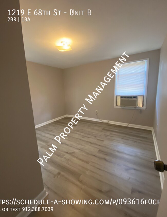 Foto del edificio - Cute 2 bedroom, 1 bathroom Carriage House ...