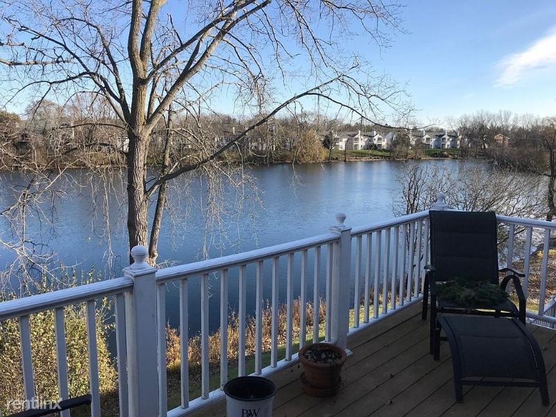 Foto principal - 604 Laurel Lake Rd