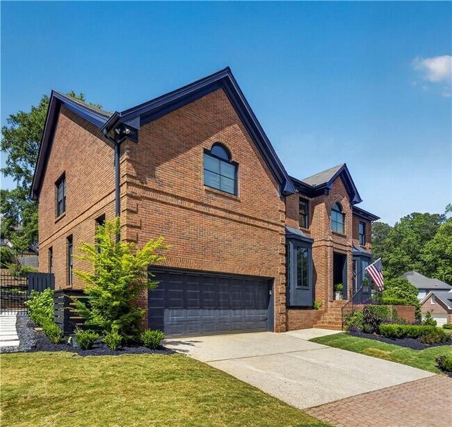 Building Photo - 1122 Tennyson Pl NE