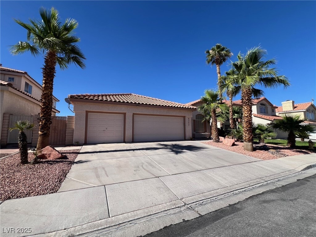 Foto principal - 8350 Campana Dr