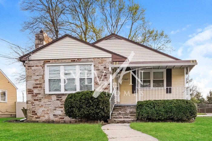 Foto principal - Prepare to fall in love with this 4 bedroo...