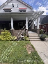Building Photo - 1718 Elm St