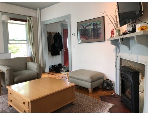 Building Photo - 29 Hopedale St