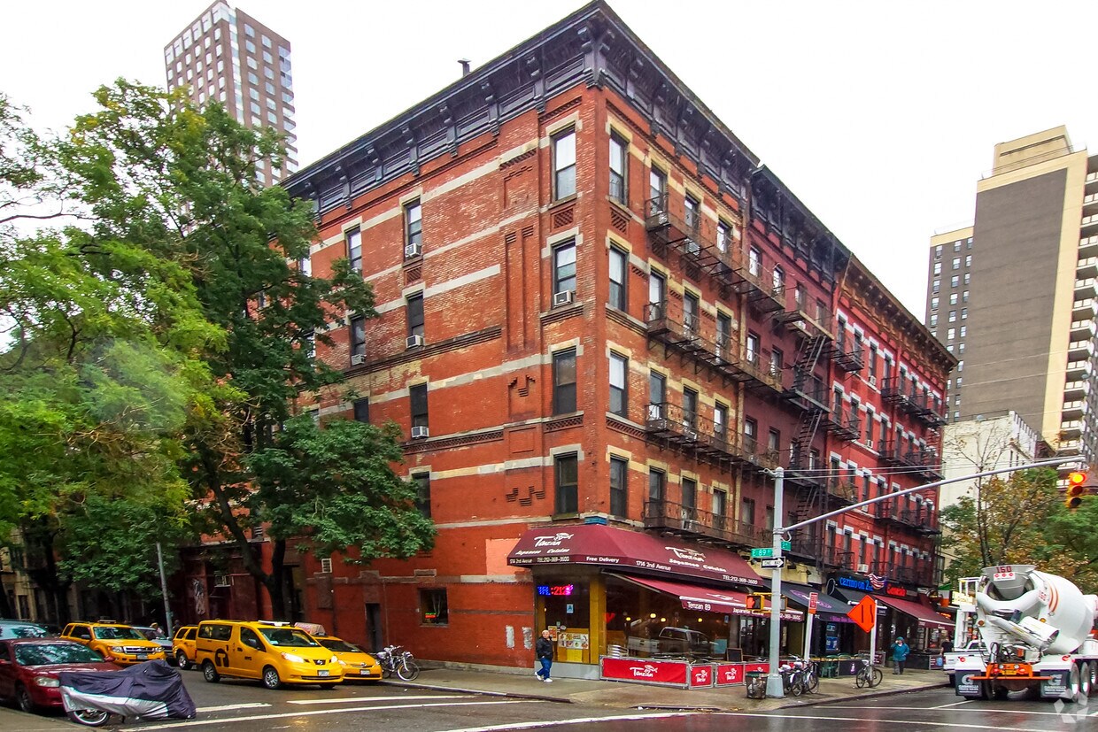 Foto del edificio - 1714 2nd Ave