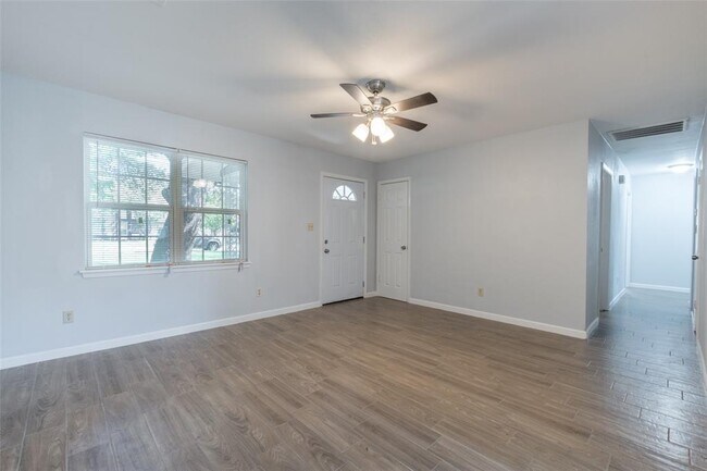 Foto del edificio - 606 West St