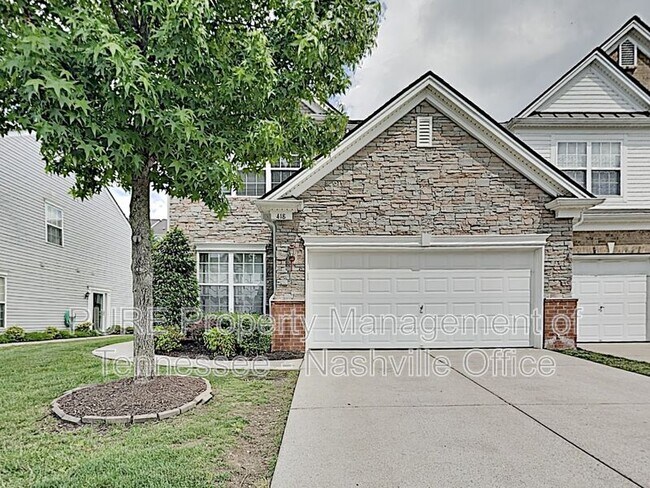 Foto del edificio - 418 Lazy Creek Ln