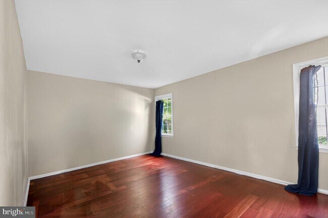 Foto del edificio - 8815 Newport Ct